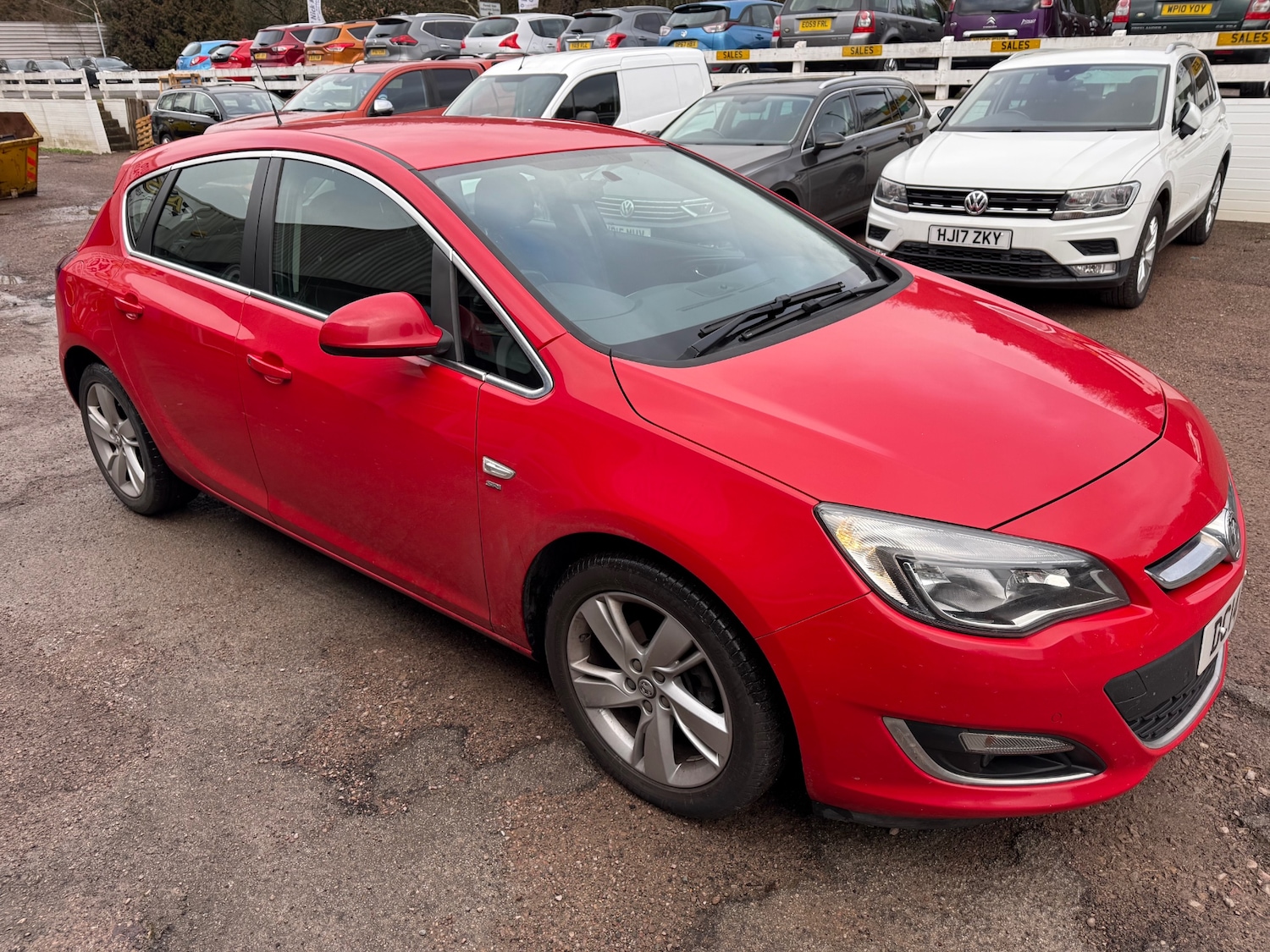 Used Vauxhall Astra 2014 for sale - 77605560: Photo 3