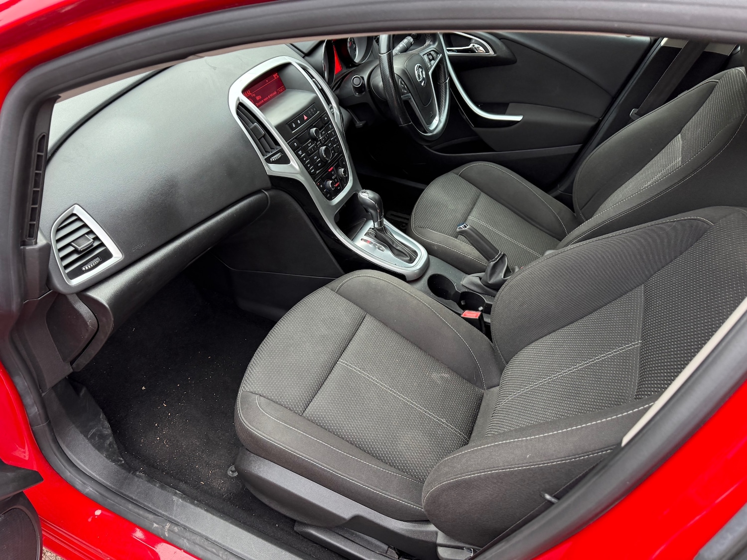 Used Vauxhall Astra 2014 for sale - 77605560: Photo 9