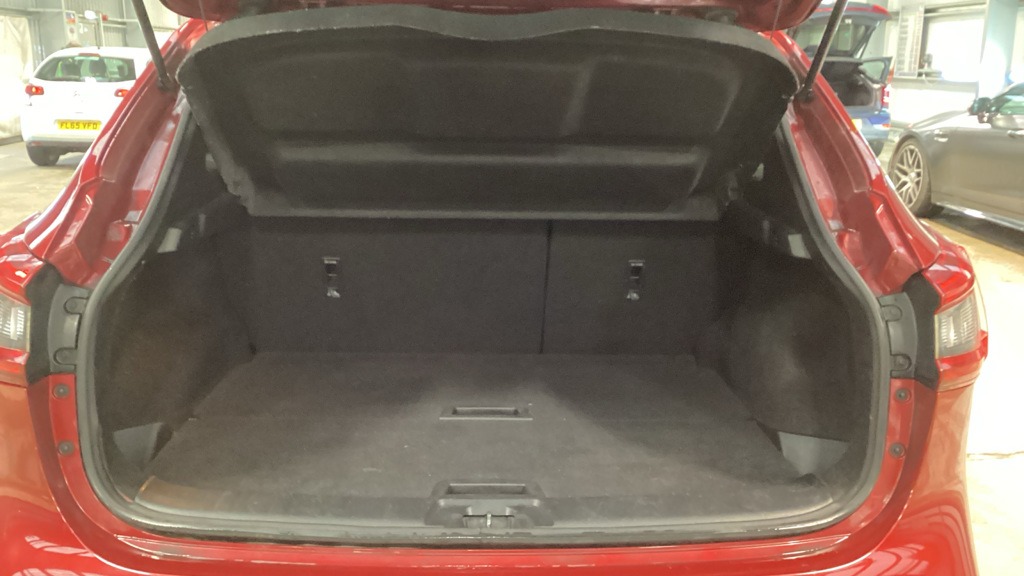 Used Nissan Qashqai 2018 for sale - 77570743: Photo 7