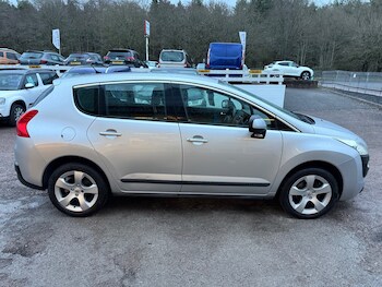 Used Peugeot 3008 2013 for sale - 77234252: Photo