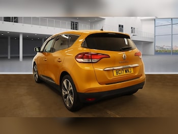 Used Renault Scenic 2017 for sale - 75074614: Photo