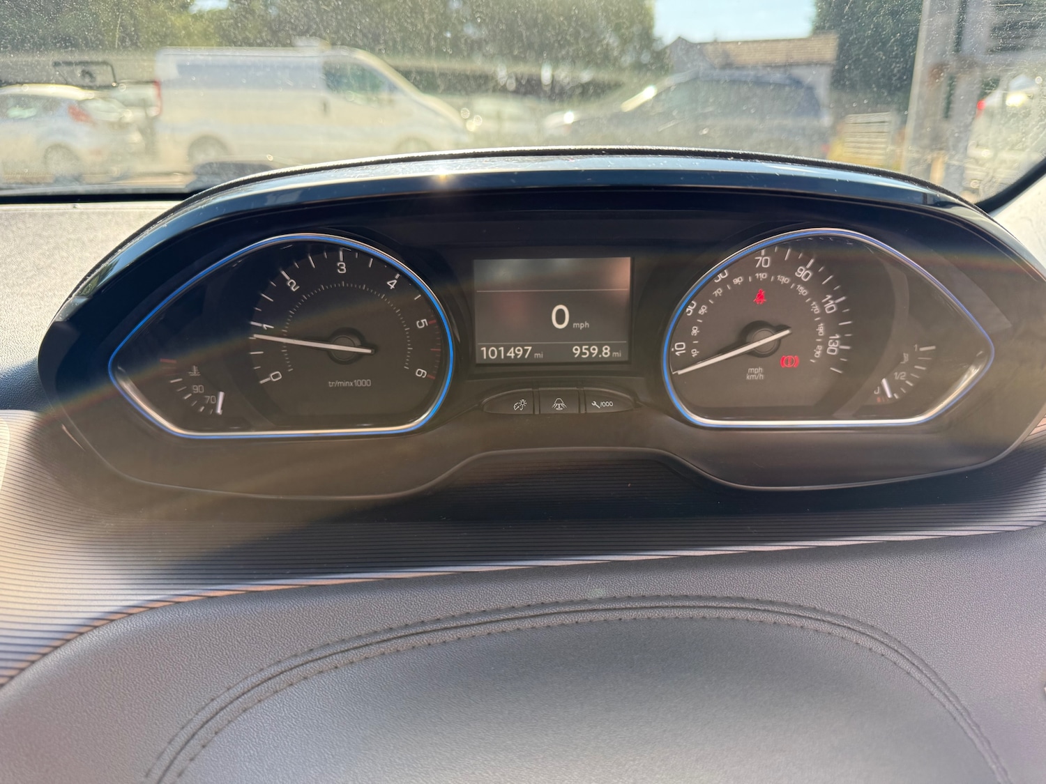 Used Peugeot 2008 2015 for sale - 75972740: Photo 16