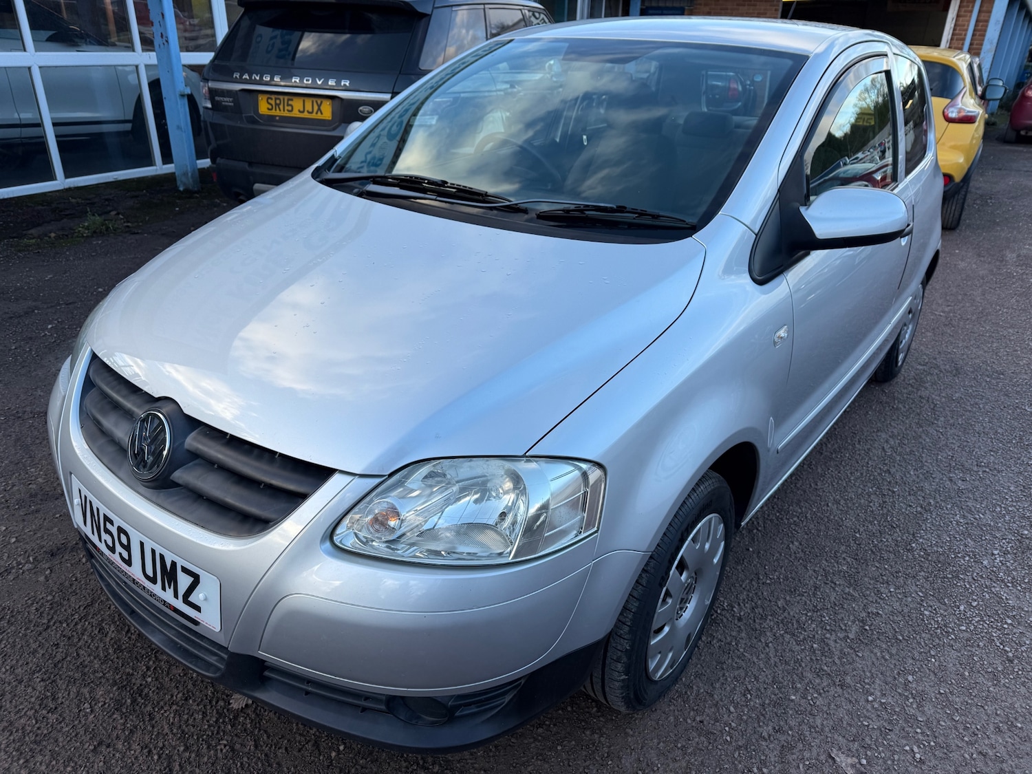 Used Volkswagen Fox 2009 for sale - 76906122: Photo 2