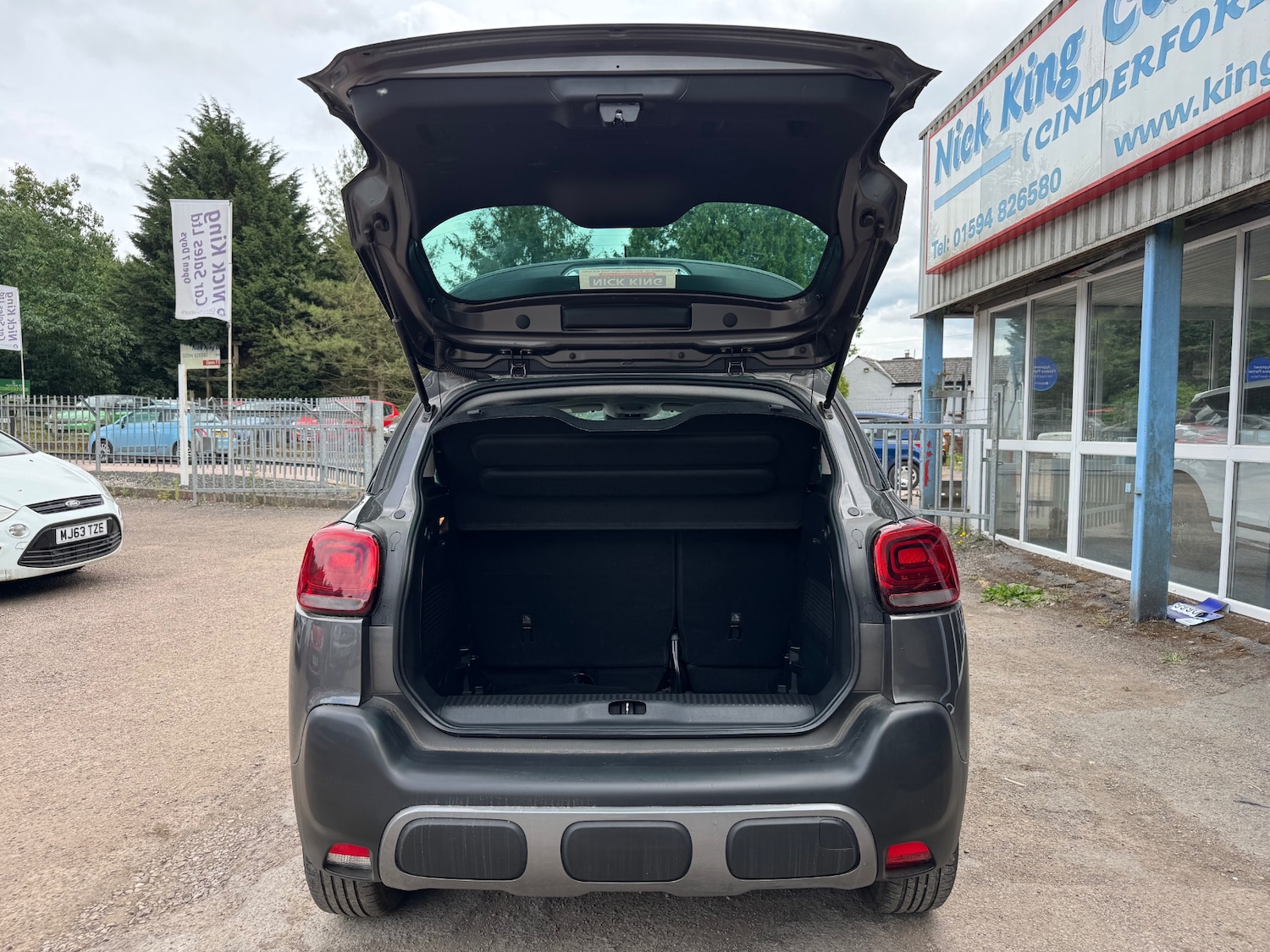 Vehicle 9