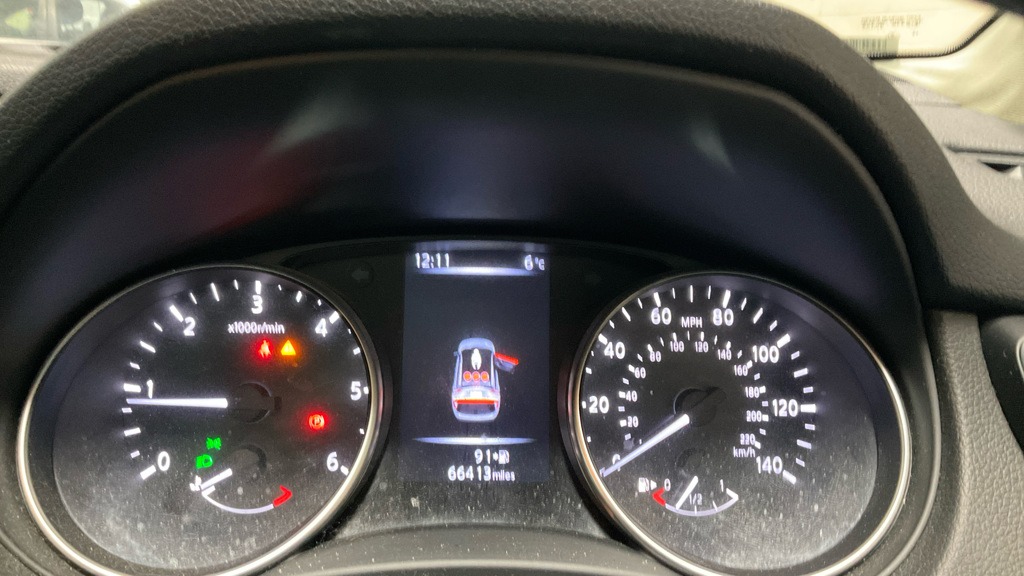 Used Nissan Qashqai 2018 for sale - 77434951: Photo 9