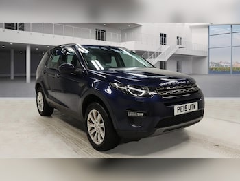 Used Land Rover Discovery Sport 2015 for sale - 76780414: Photo