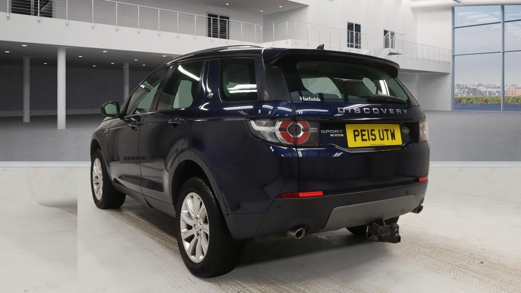 Used Land Rover Discovery Sport 2015 for sale - 76780414: Photo 3