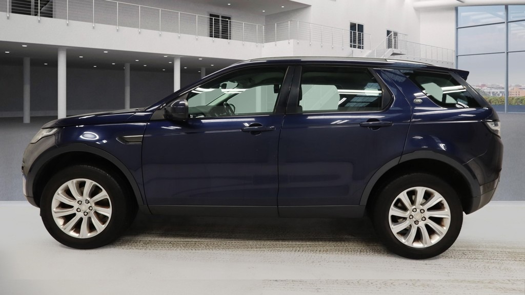 Used Land Rover Discovery Sport 2015 for sale - 76780414: Photo 6