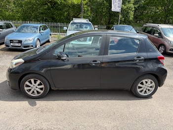 Used Toyota Yaris 2012 for sale - 78680960: Photo