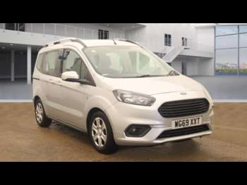 2019 (69) - 1.0 EcoBoost Zetec 5dr **GREAT LEISURE VEHICLE**