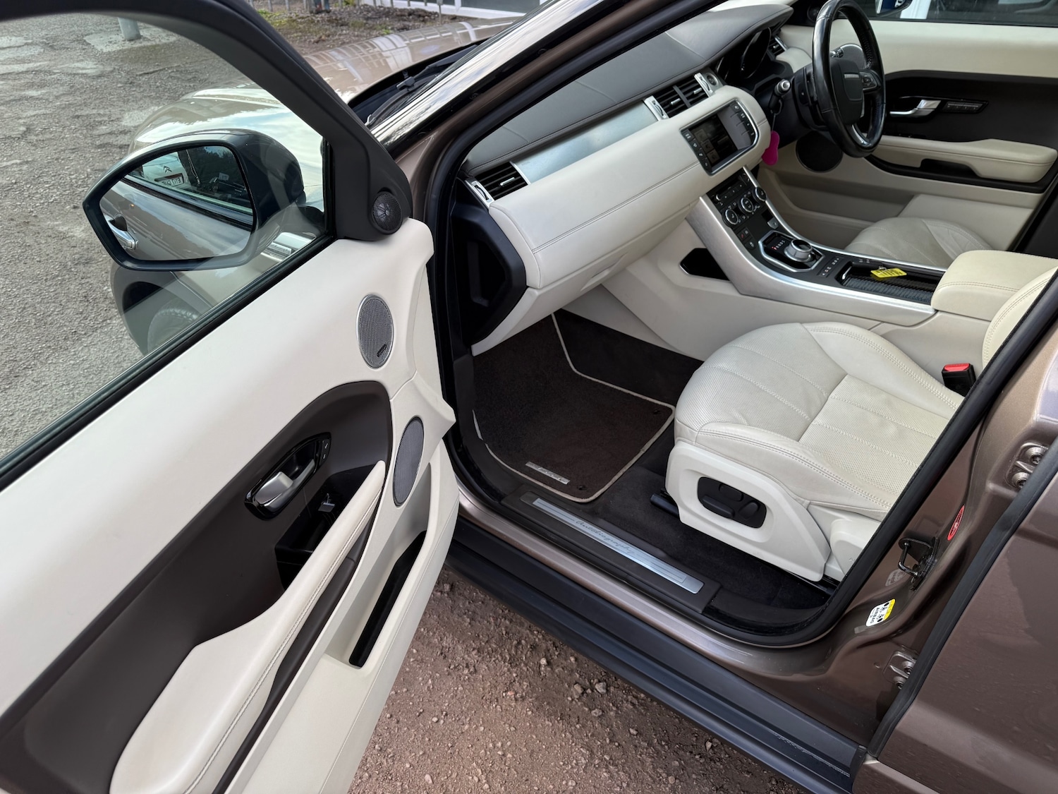 Used Land Rover Range Rover Evoque 2015 for sale - 76507783: Photo 10