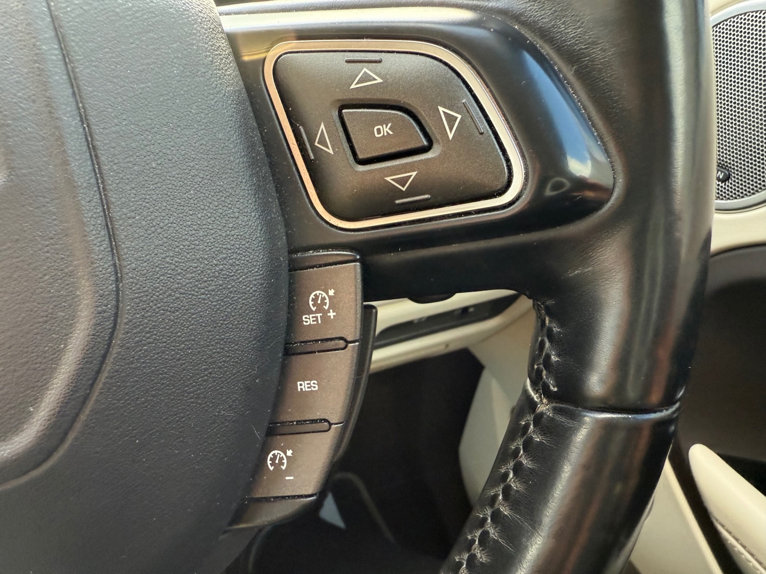 Used Land Rover Range Rover Evoque 2015 for sale - 76507783: Photo 28