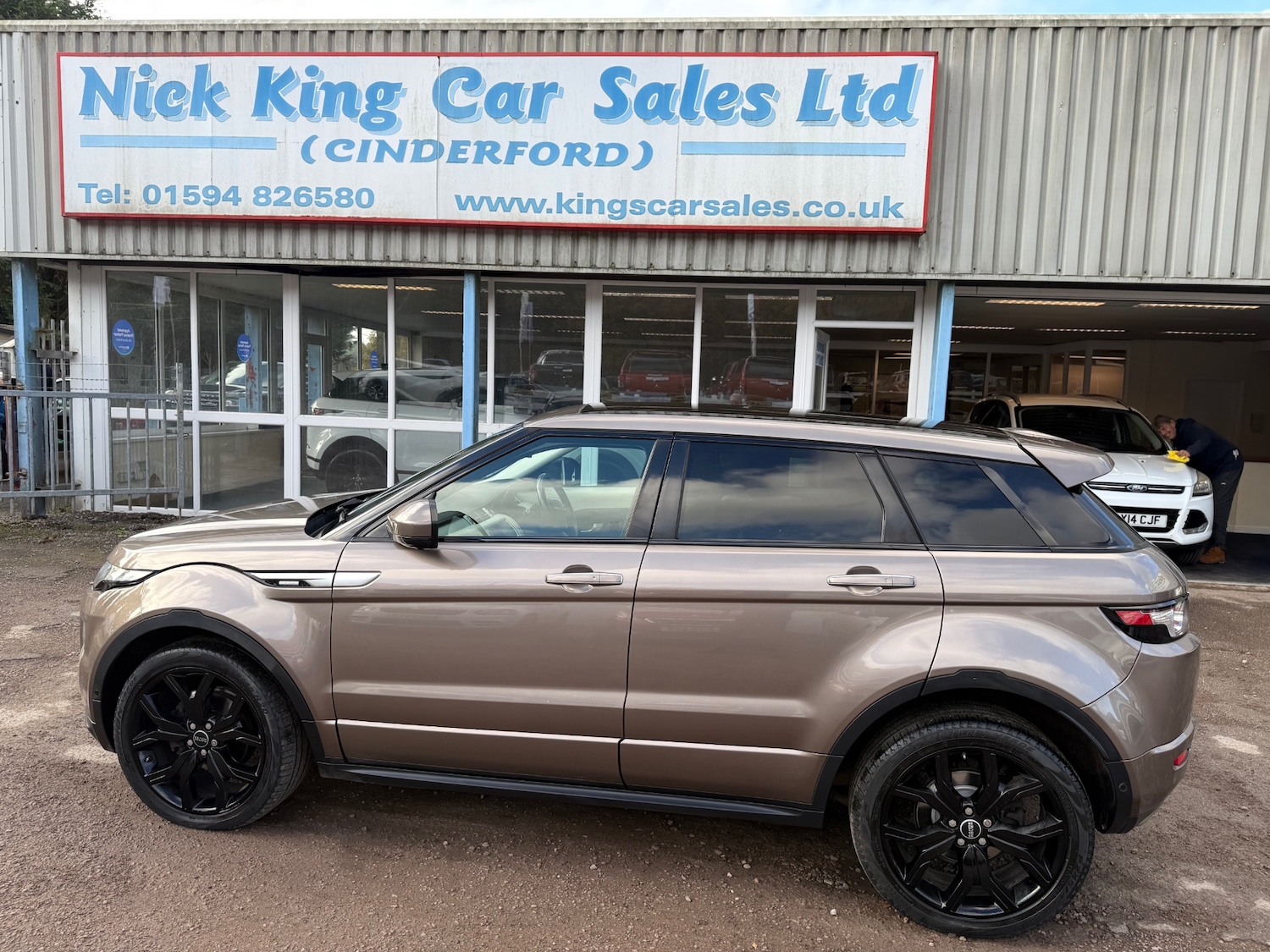 Used Land Rover Range Rover Evoque 2015 for sale - 76507783: Photo 9
