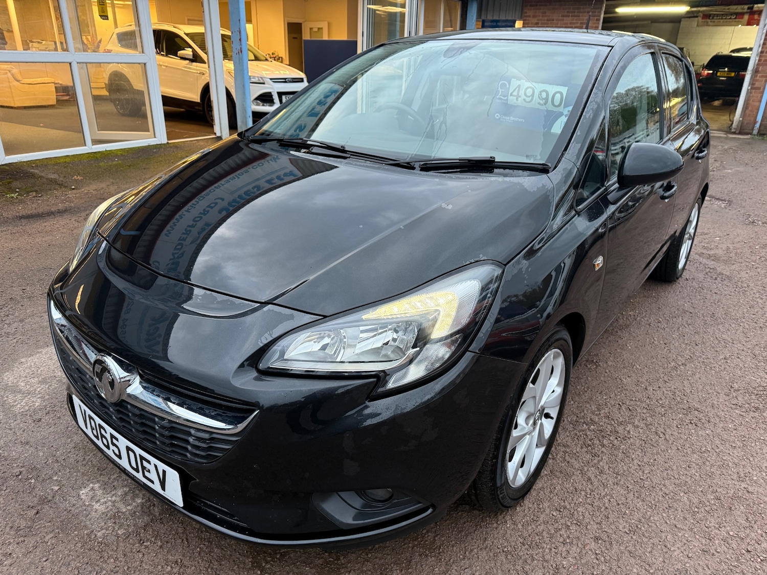 Used Vauxhall Corsa 2015 for sale - 76493868: Photo 2