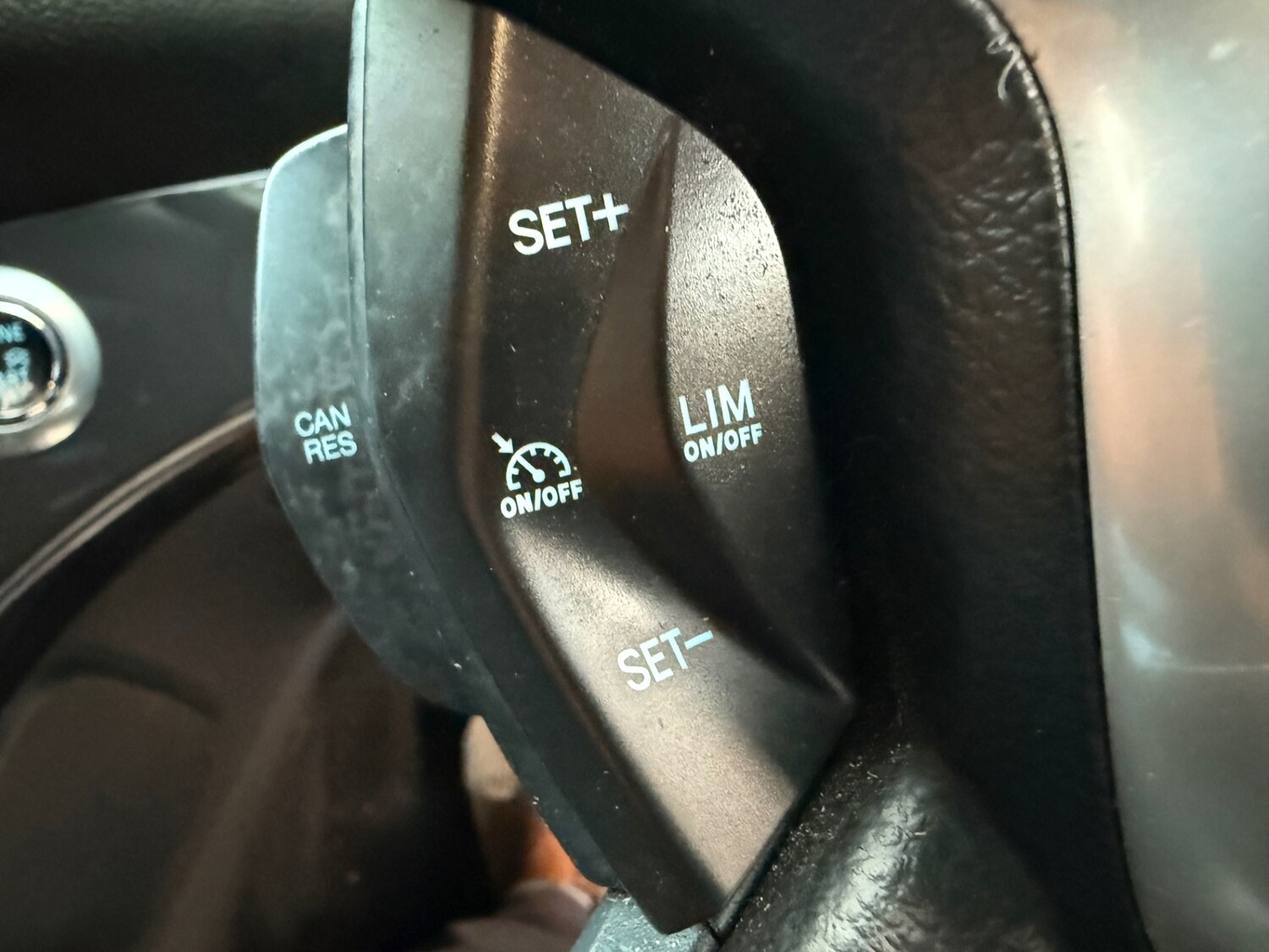 Used Ford Kuga 2014 for sale - 76375047: Photo 24