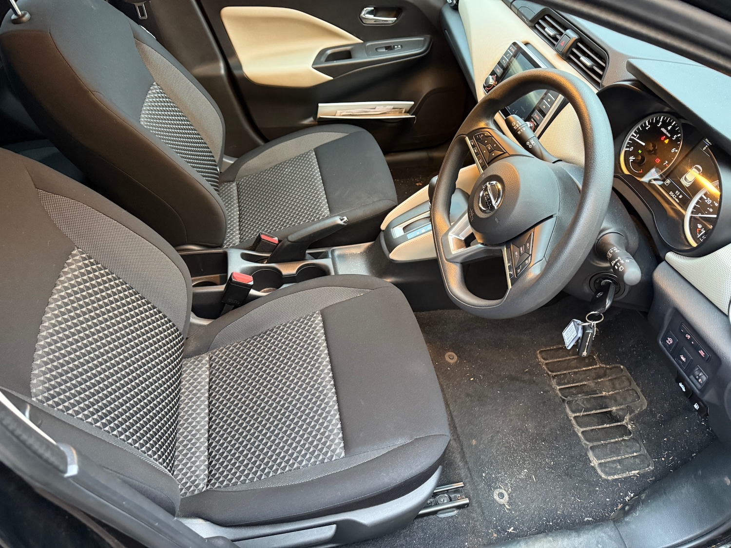 Used Nissan Micra 2019 for sale - 76860336: Photo 6