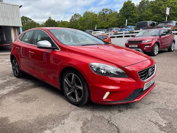 Used Volvo V40 2015 for sale - 77619586: Photo