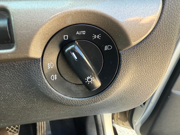 Used Skoda Yeti 2015 for sale - 74165866: Photo 17