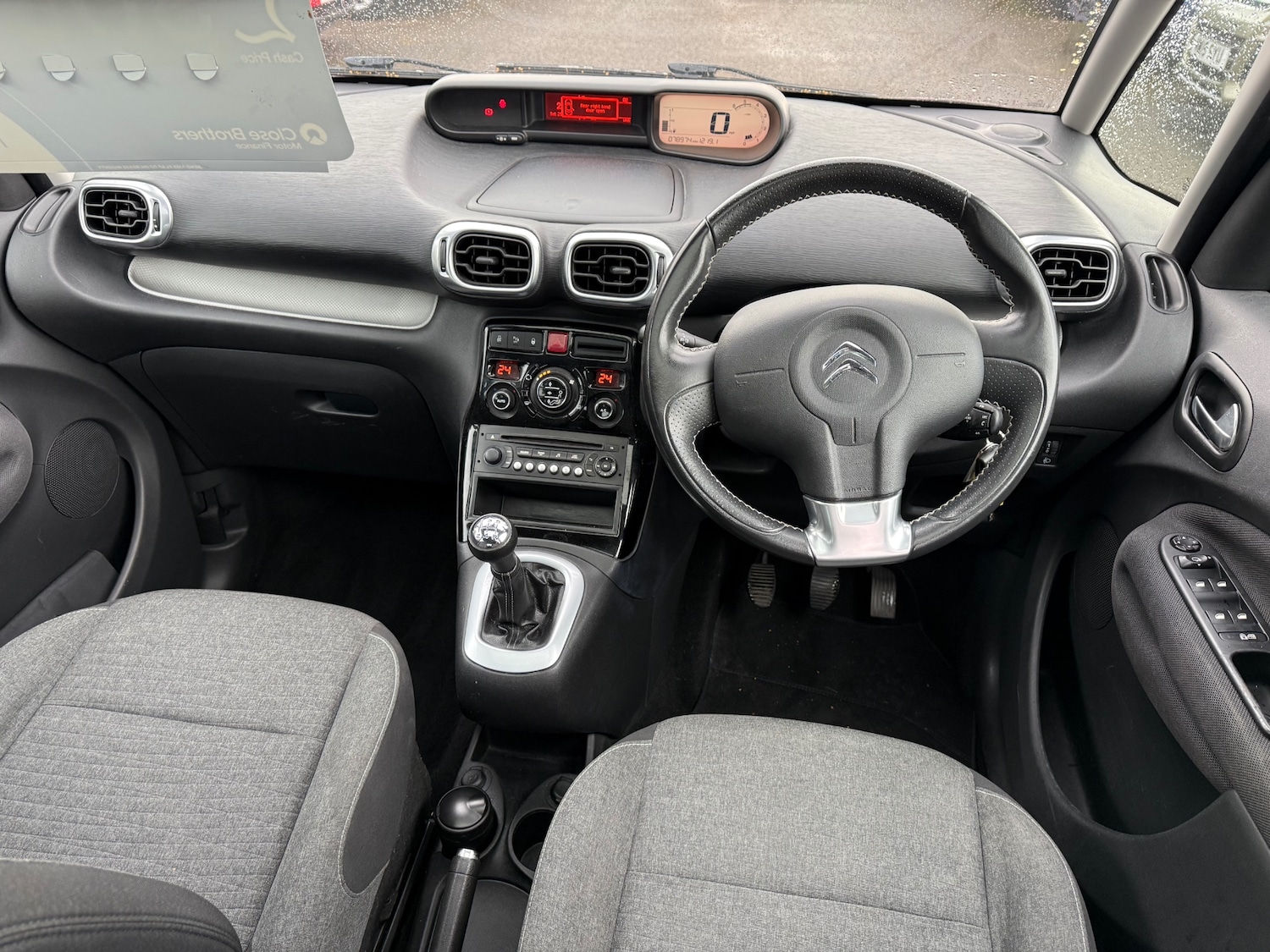 Used Citroen C3 Picasso 2016 for sale - 76330152: Photo 13