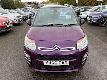 Used Citroen C3 Picasso 2016 for sale - 76330152: Photo