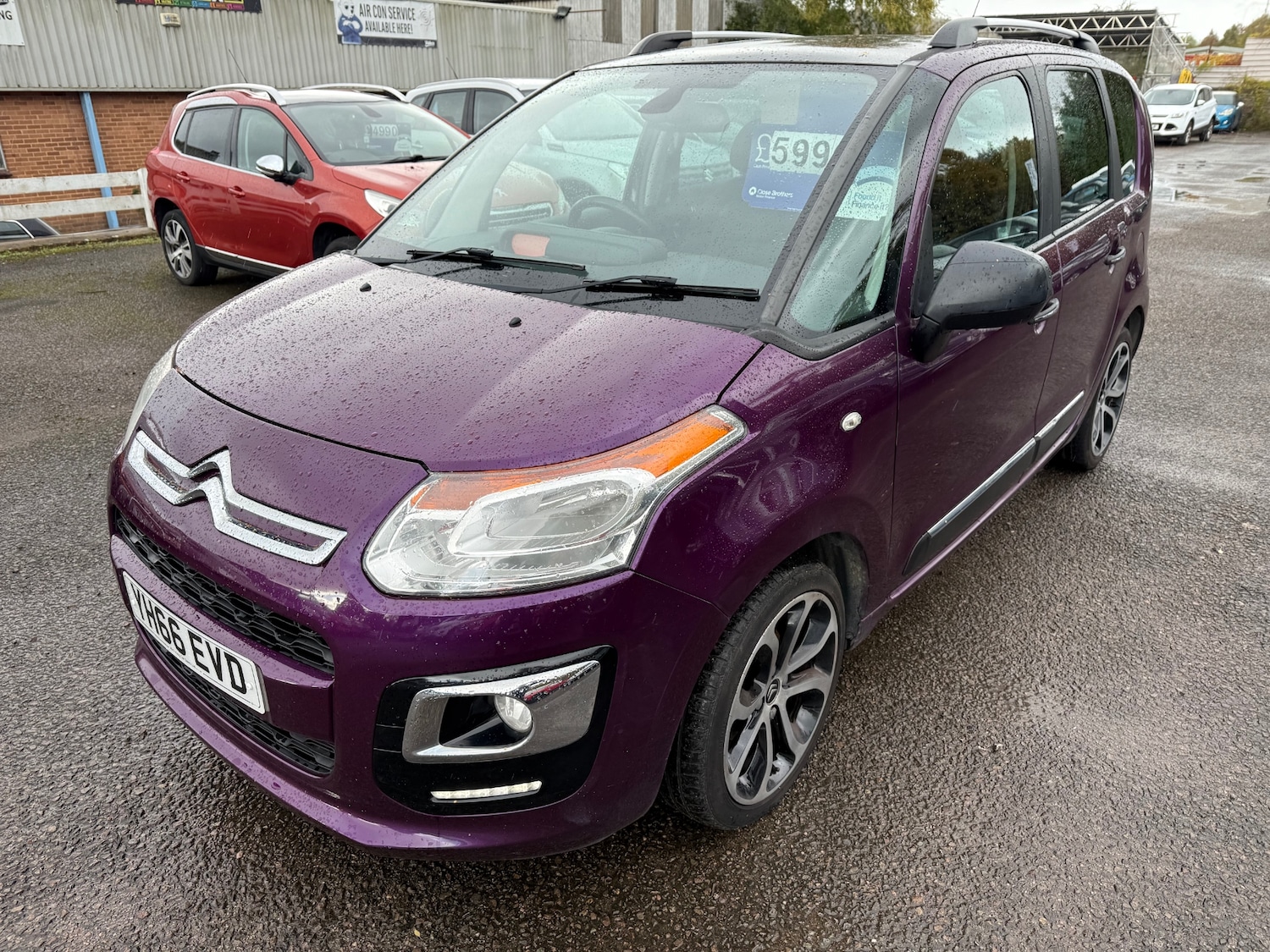 Used Citroen C3 Picasso 2016 for sale - 76330152: Photo 3