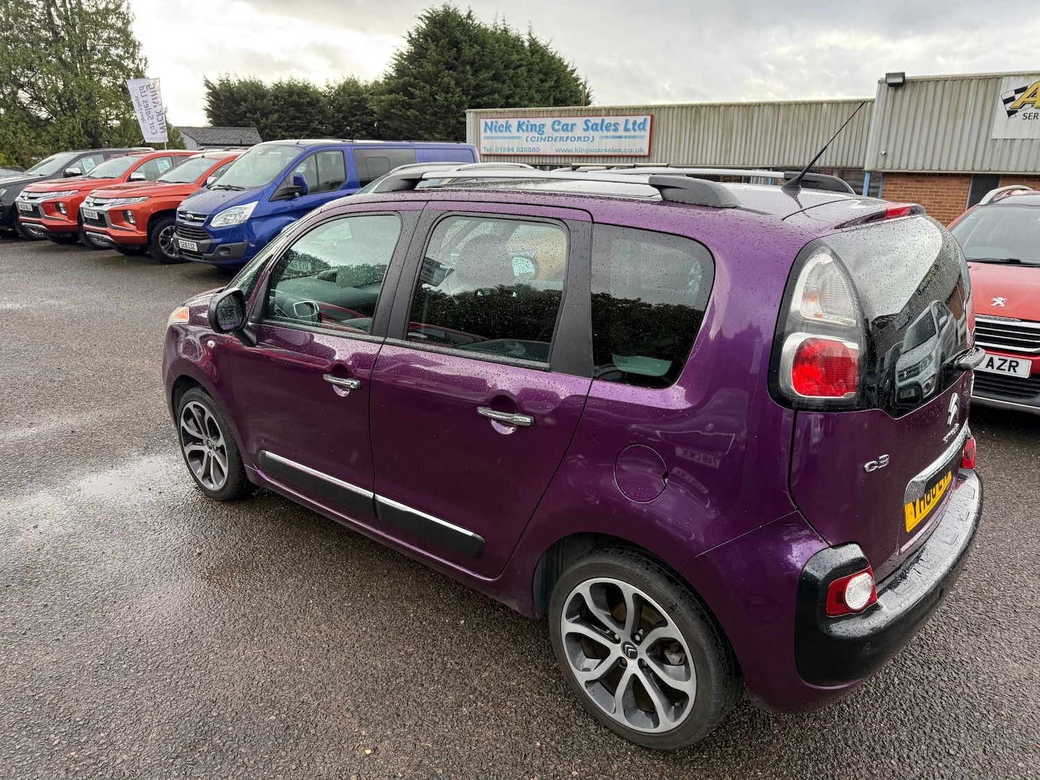 Used Citroen C3 Picasso 2016 for sale - 76330152: Photo 9