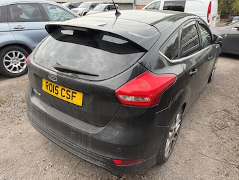 Used Ford Focus 2015 for sale - 76065381: Photo 4