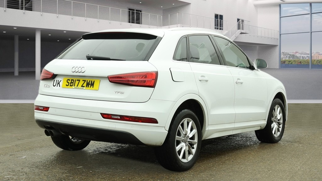 Used Audi Q3 2017 for sale - 77234062: Photo 4