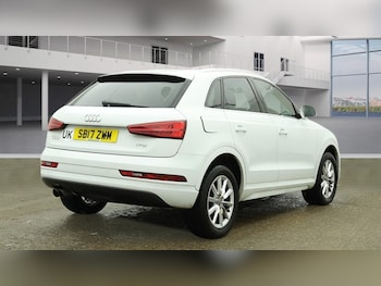 Used Audi Q3 2017 for sale - 77234062: Photo