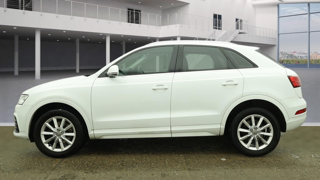 Used Audi Q3 2017 for sale - 77234062: Photo 6