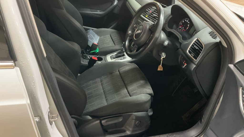 Used Audi Q3 2017 for sale - 77234062: Photo 9