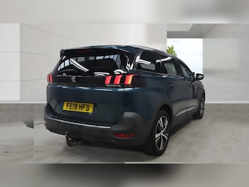 Used Peugeot 5008 2019 for sale - 79366125: Photo