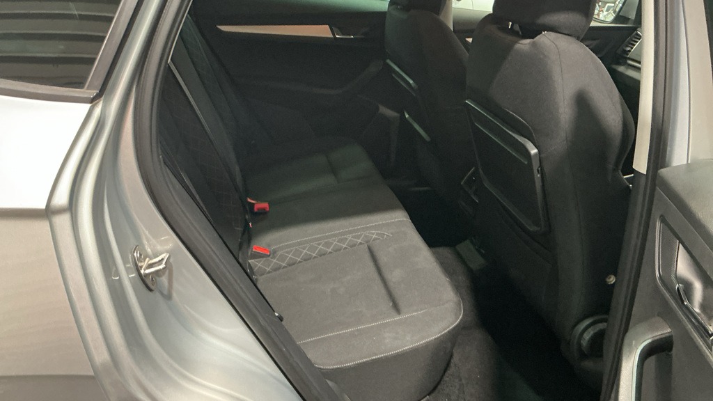 Used Skoda Karoq 2019 for sale - 77326975: Photo 8