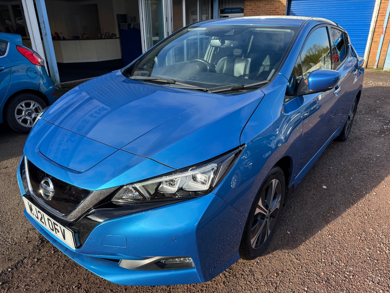 Used Nissan Leaf 2021 for sale - 77220477: Photo 2