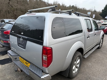 Used Nissan Navara 2012 for sale - 77758582: Photo