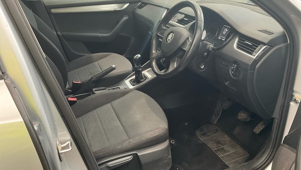 Used Skoda Octavia 2014 for sale - 75286055: Photo 9