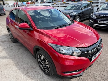 Used Honda HR-V 2017 for sale - 79392105: Photo