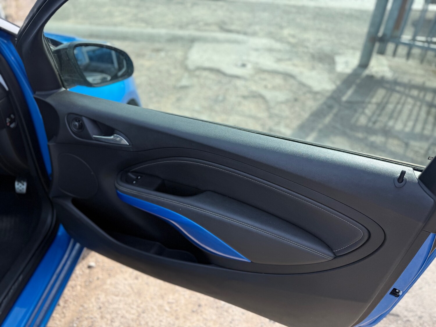 Used Vauxhall ADAM 2016 for sale - 77962055: Photo 11