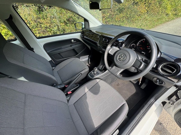 Used Volkswagen up! for sale - 76296134: Photo 17