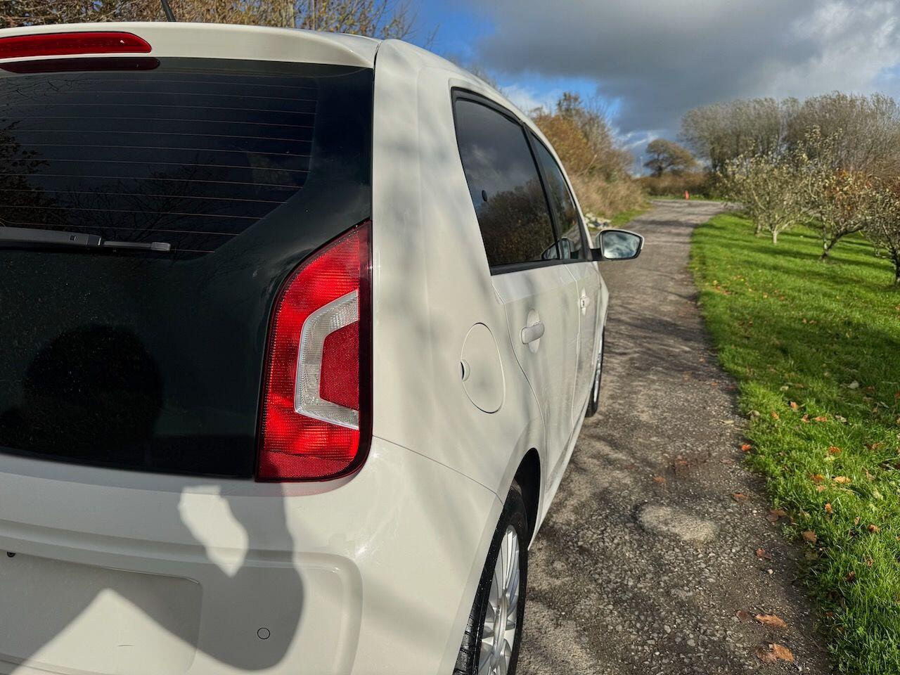 Used Volkswagen up! for sale - 76898335: Photo 16