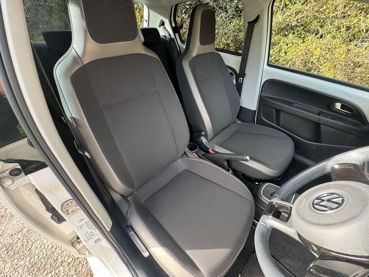 Used Volkswagen up! for sale - 76898335: Photo 18