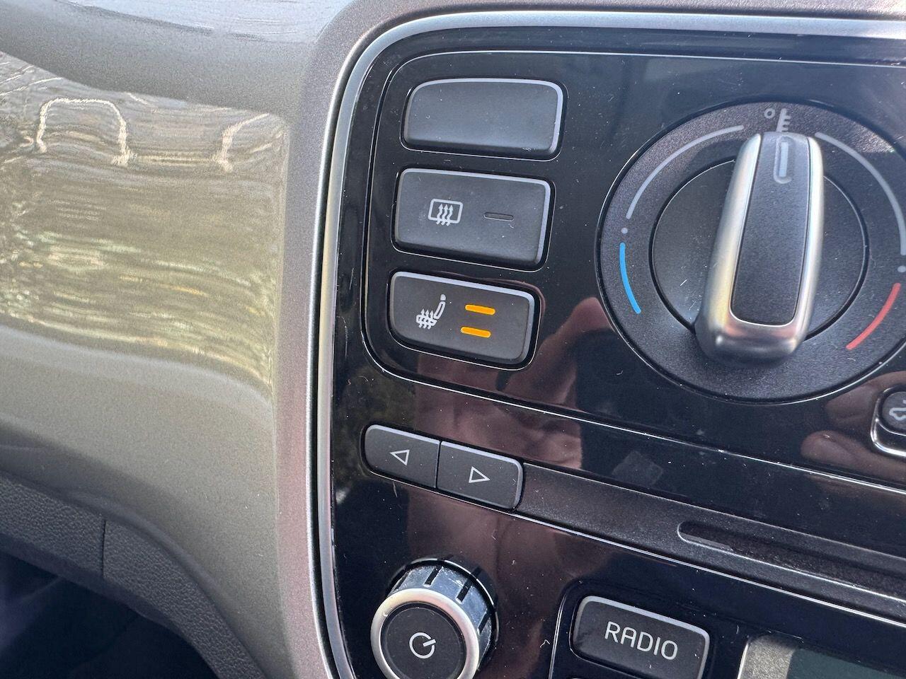 Used Volkswagen up! for sale - 76898335: Photo 29