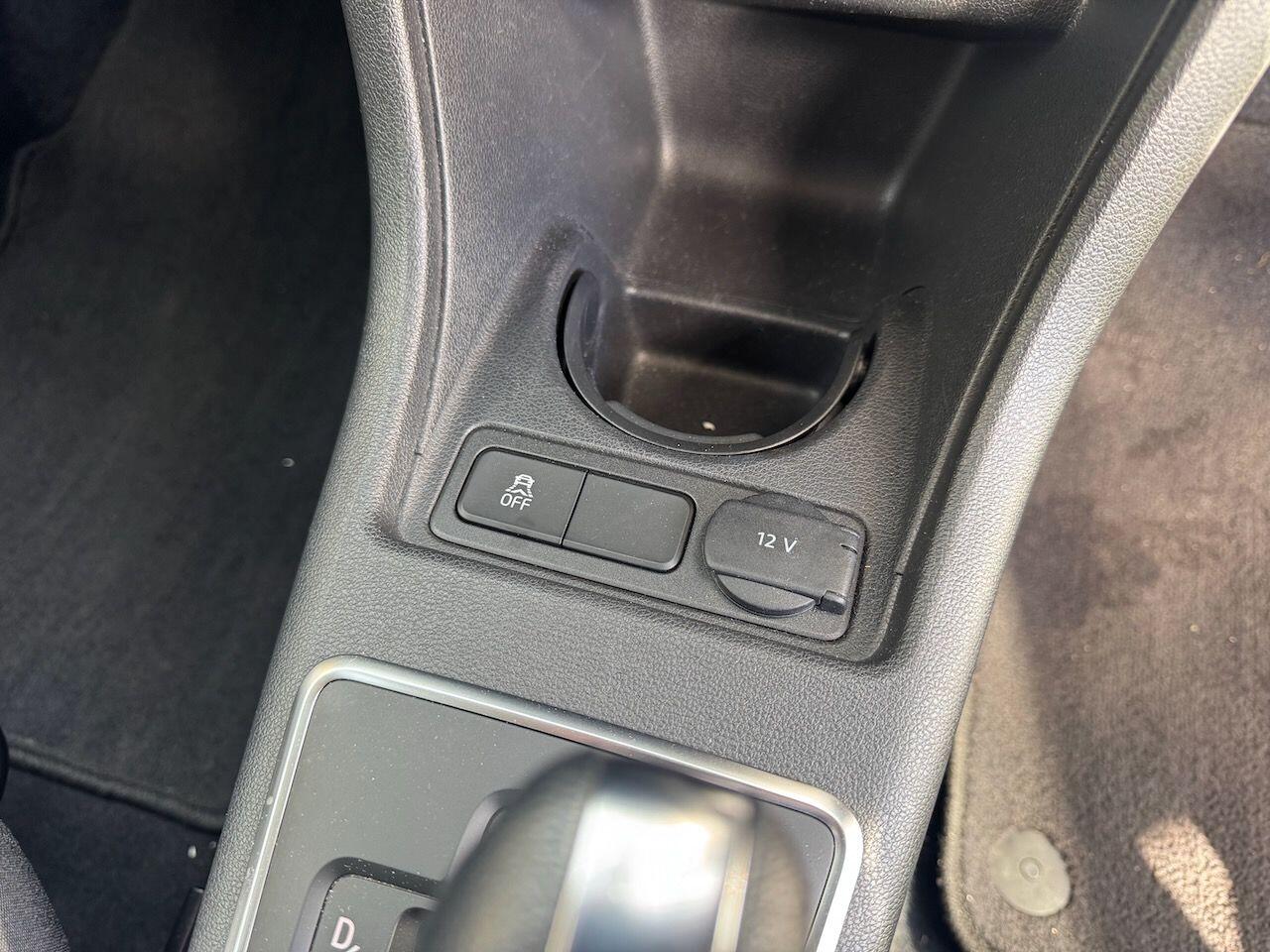 Used Volkswagen up! for sale - 76898335: Photo 31