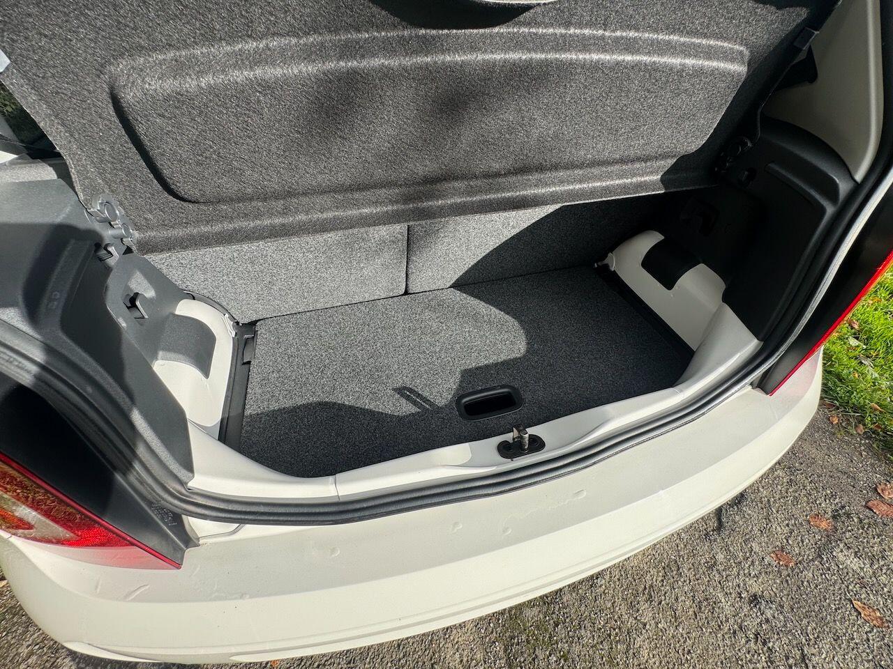 Used Volkswagen up! for sale - 76898335: Photo 33