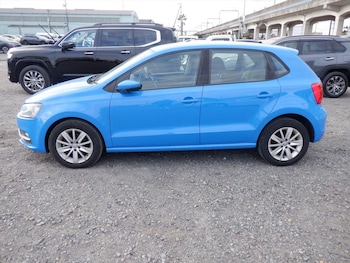 Used Volkswagen Polo 2015 for sale - 78676378: Photo