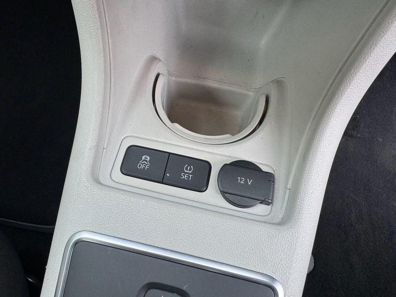 Used Volkswagen up! for sale - 76987852: Photo 26