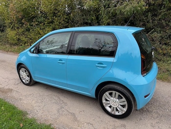 Used Volkswagen up! 2018 for sale - 76987852: Photo