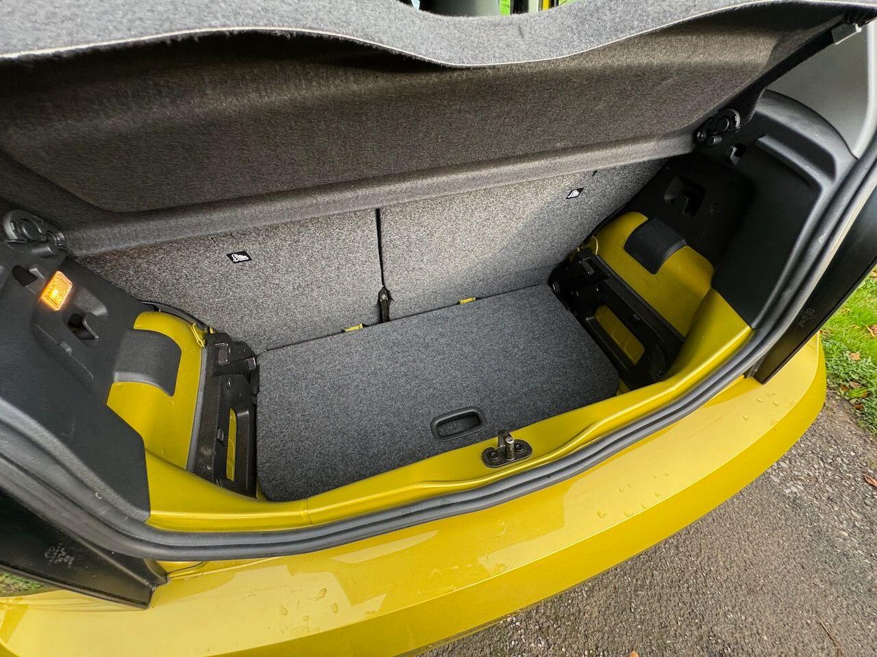 Used Volkswagen up! for sale - 76898336: Photo 32