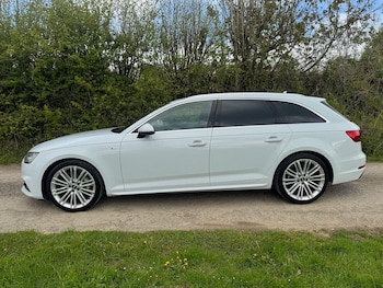 Used Audi A4 Avant 2017 for sale - 78335300: Photo