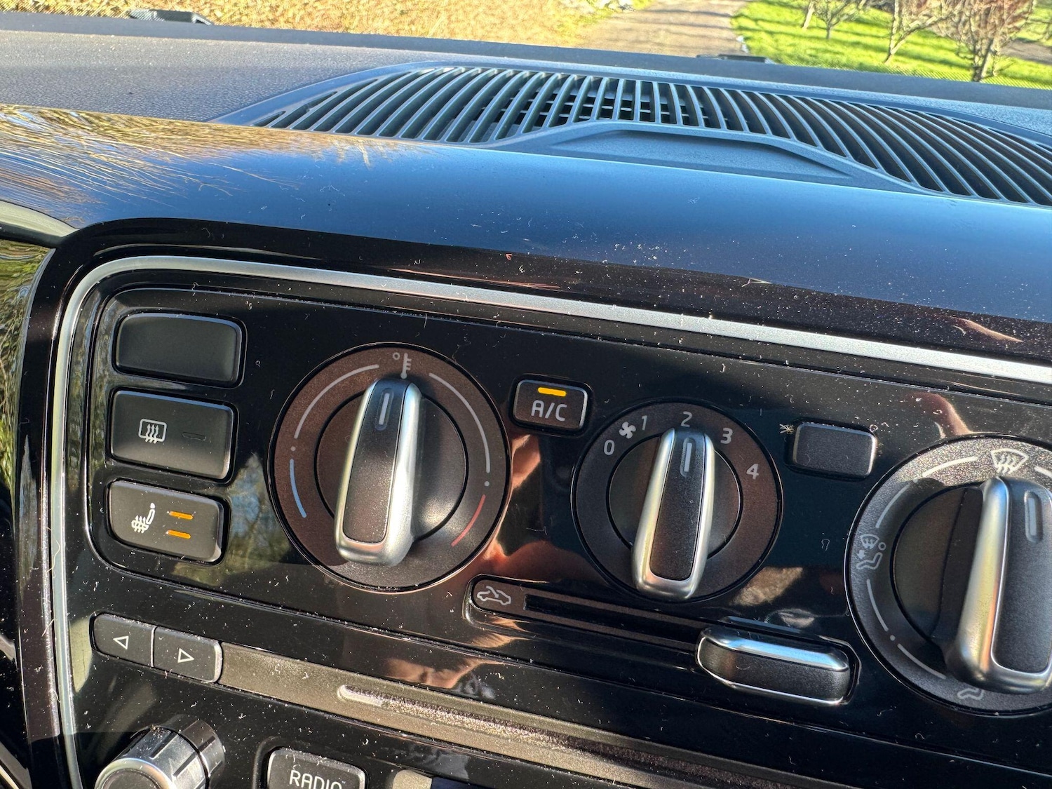 Used Volkswagen up! for sale - 77144607: Photo 29